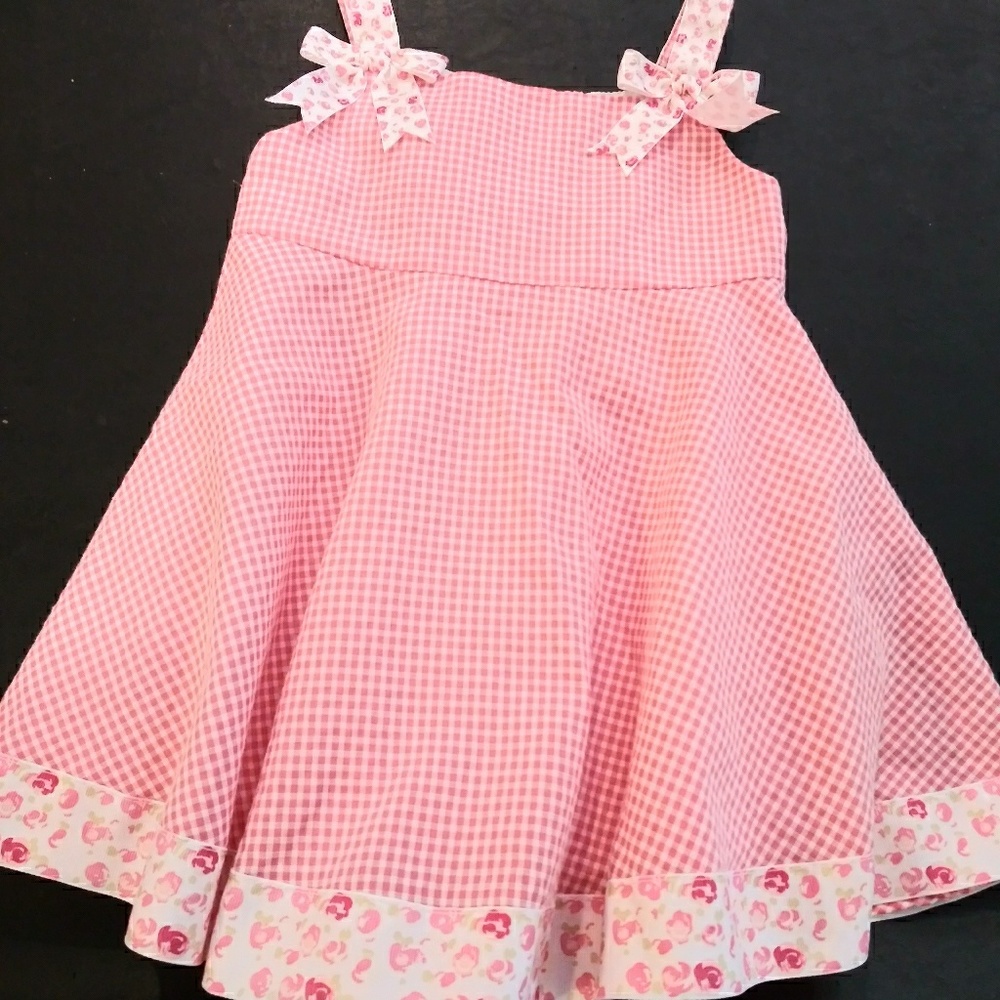 Girls 18 month pink gingham and bow boutique dress